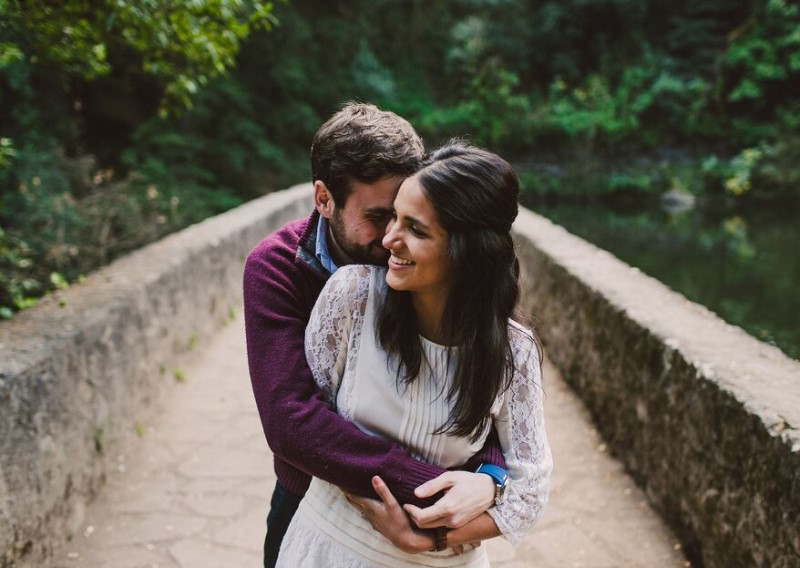 Conectar emocionalmente con un hombre: Una guía para establecer un vínculo profundo