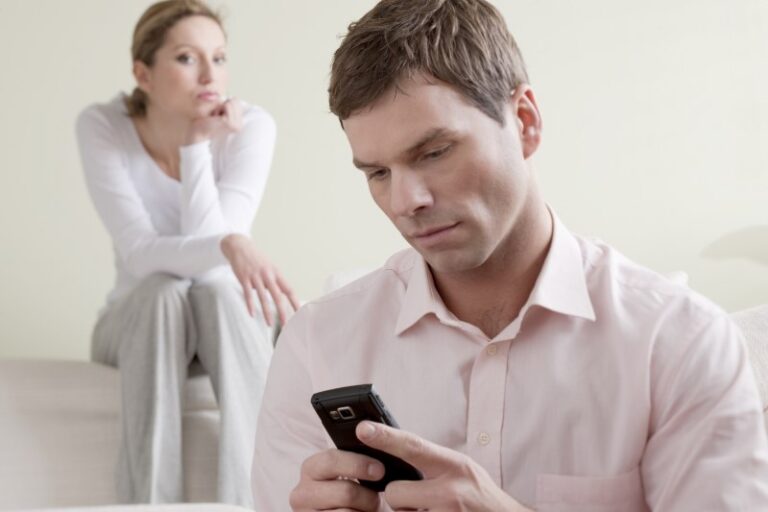 Infidelidad: Descubre si tu pareja te está engañando